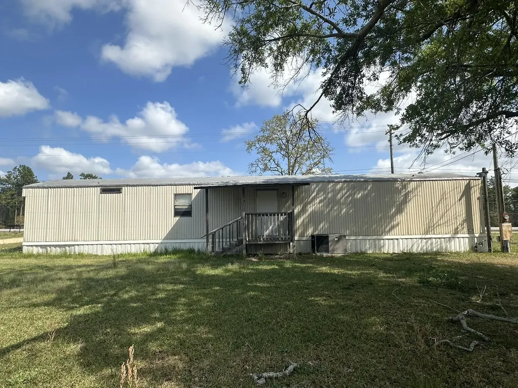 2432-A Tobacco Road Hephzibah GA 30815