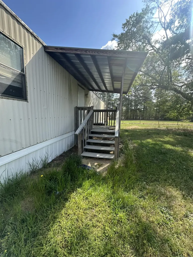 2432-A Tobacco Road Hephzibah GA 30815