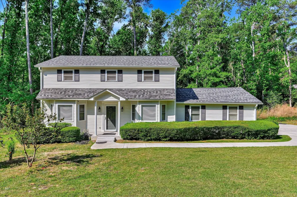 2015 Country Club Hills Drive North Augusta SC 29860