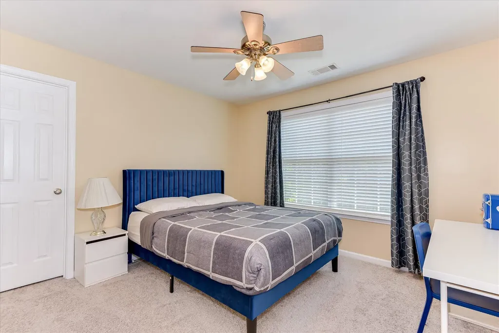1136 Hunters Cove Evans GA 30809