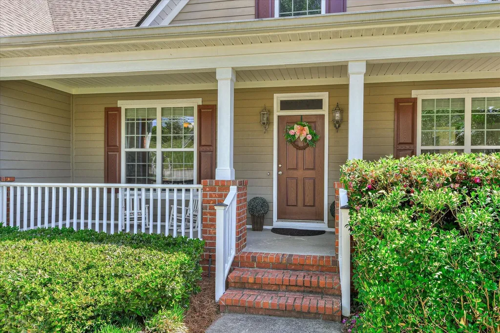 1136 Hunters Cove Evans GA 30809