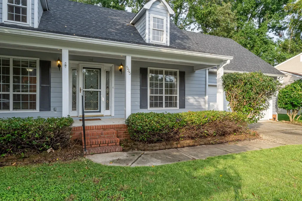 535 Crystal Creek Martinez GA 30907