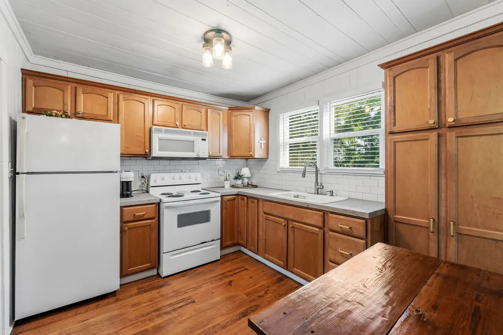 647 Hobbs Mill Road Dearing GA 30808