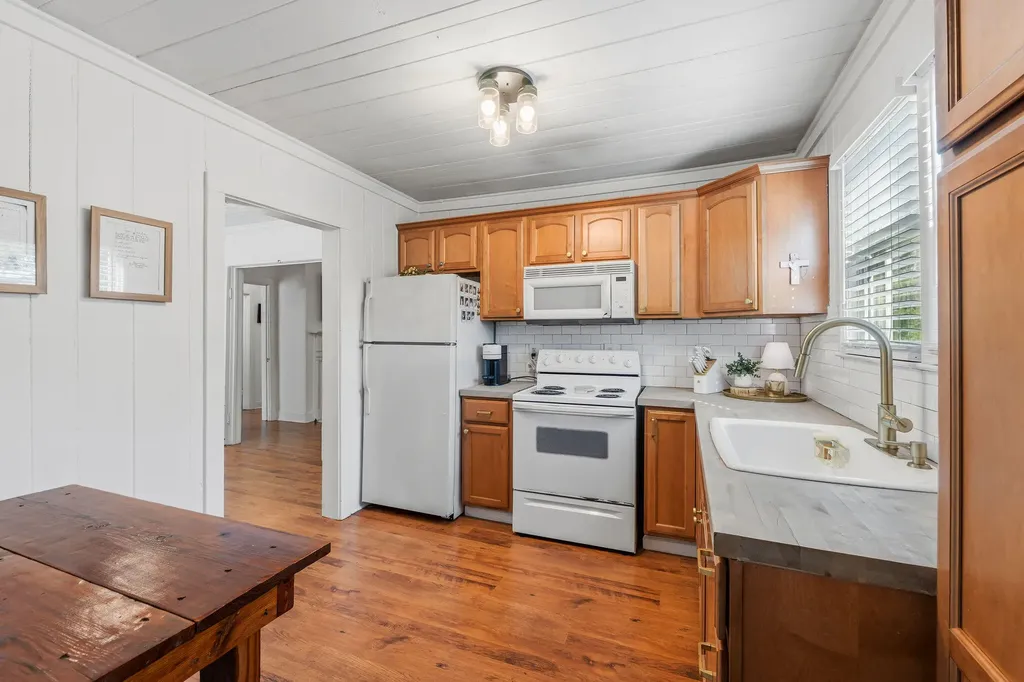 647 Hobbs Mill Road Dearing GA 30808