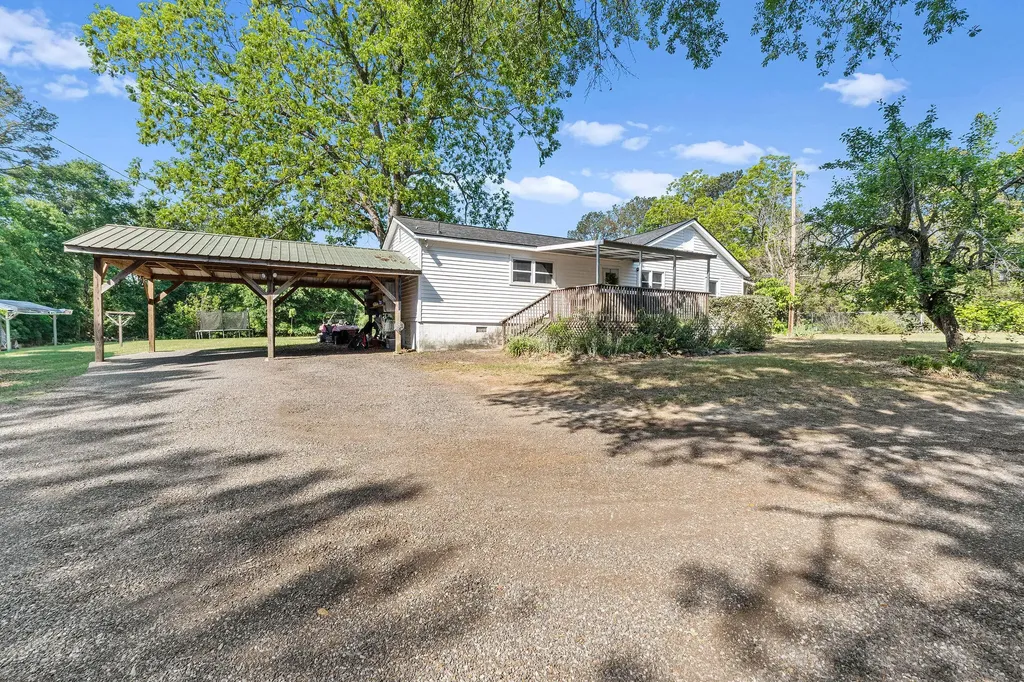 647 Hobbs Mill Road Dearing GA 30808