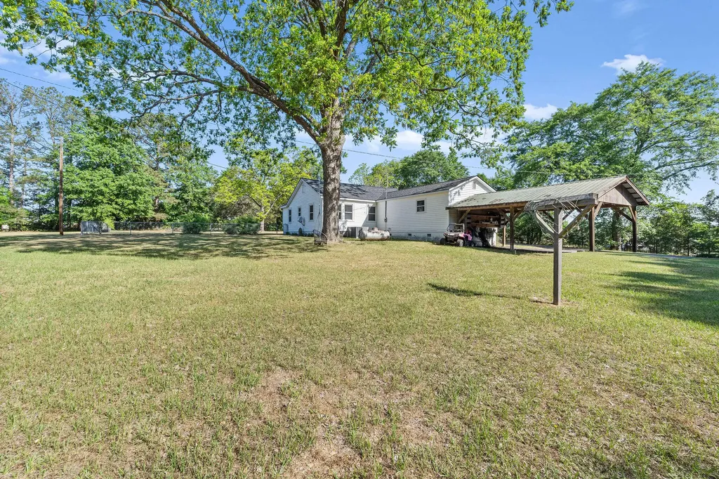647 Hobbs Mill Road Dearing GA 30808