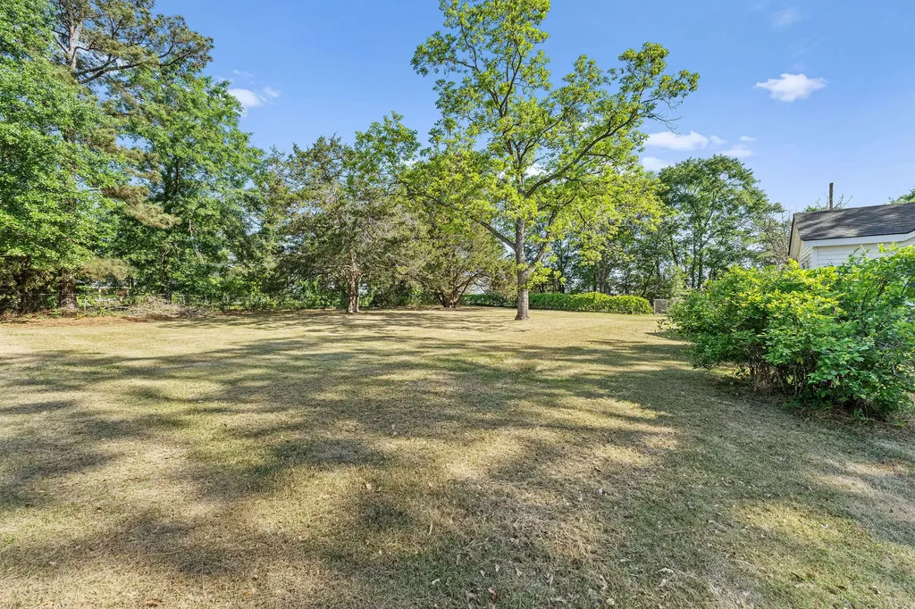 647 Hobbs Mill Road Dearing GA 30808