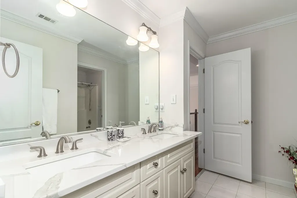 3959 Hammonds Ferry Evans GA 30809