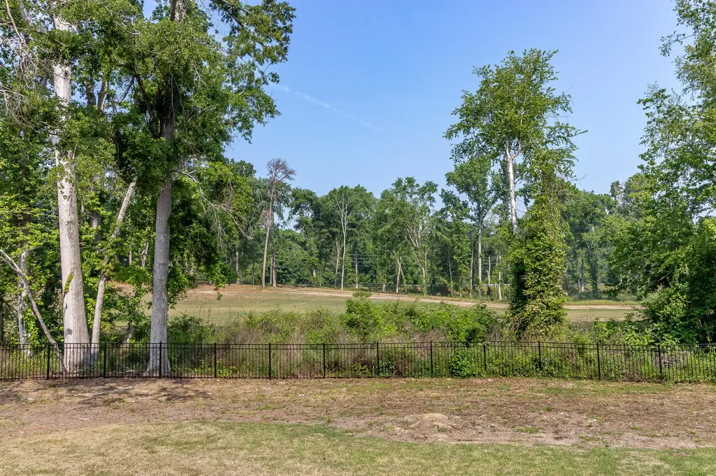 3959 Hammonds Ferry Evans GA 30809