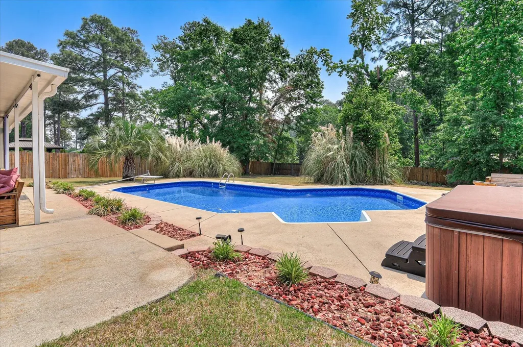 646 W Clinton Way Martinez GA 30907