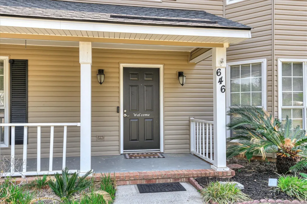 646 W Clinton Way Martinez GA 30907