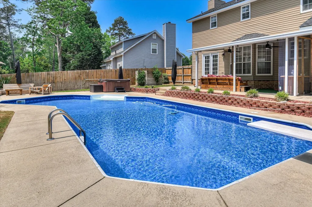 646 W Clinton Way Martinez GA 30907