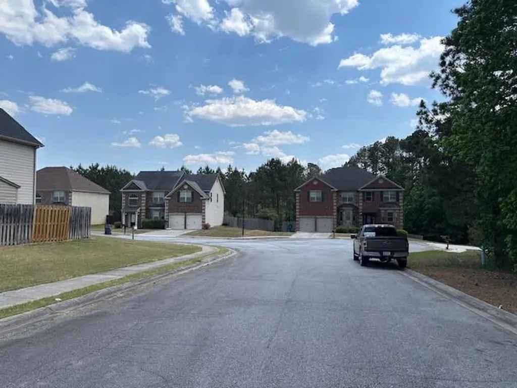 2062 Glenn Grovetown GA 30813