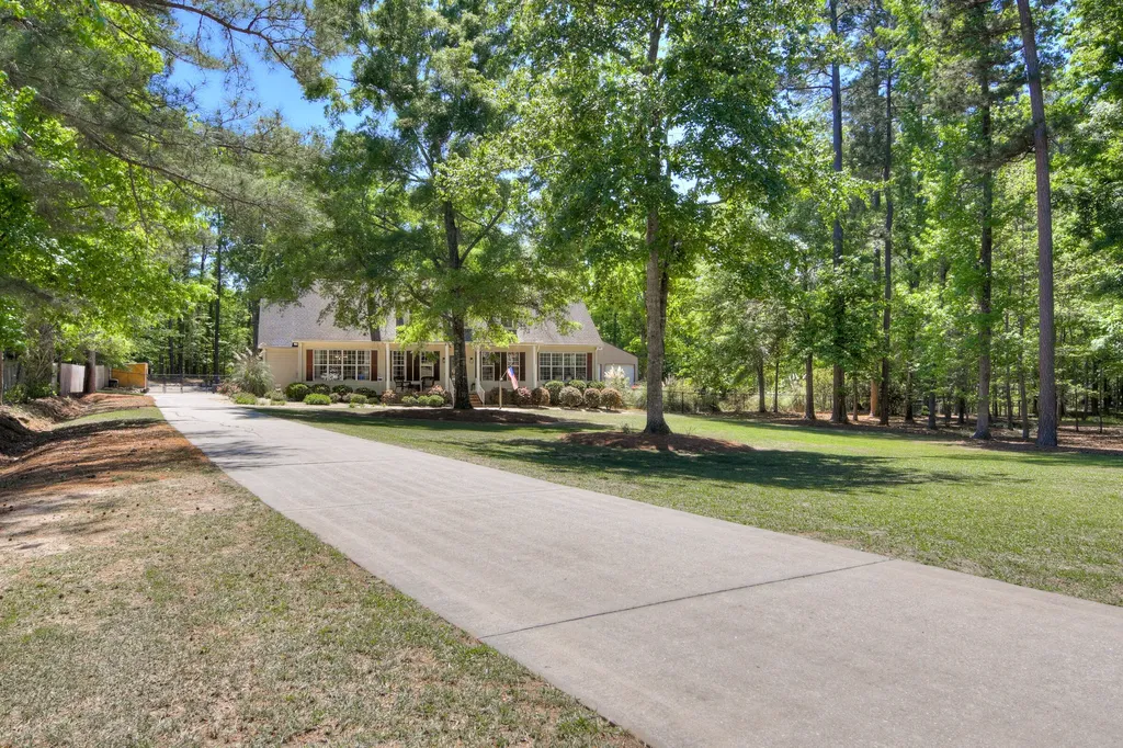 6466 Carriage Lane Harlem GA 30814