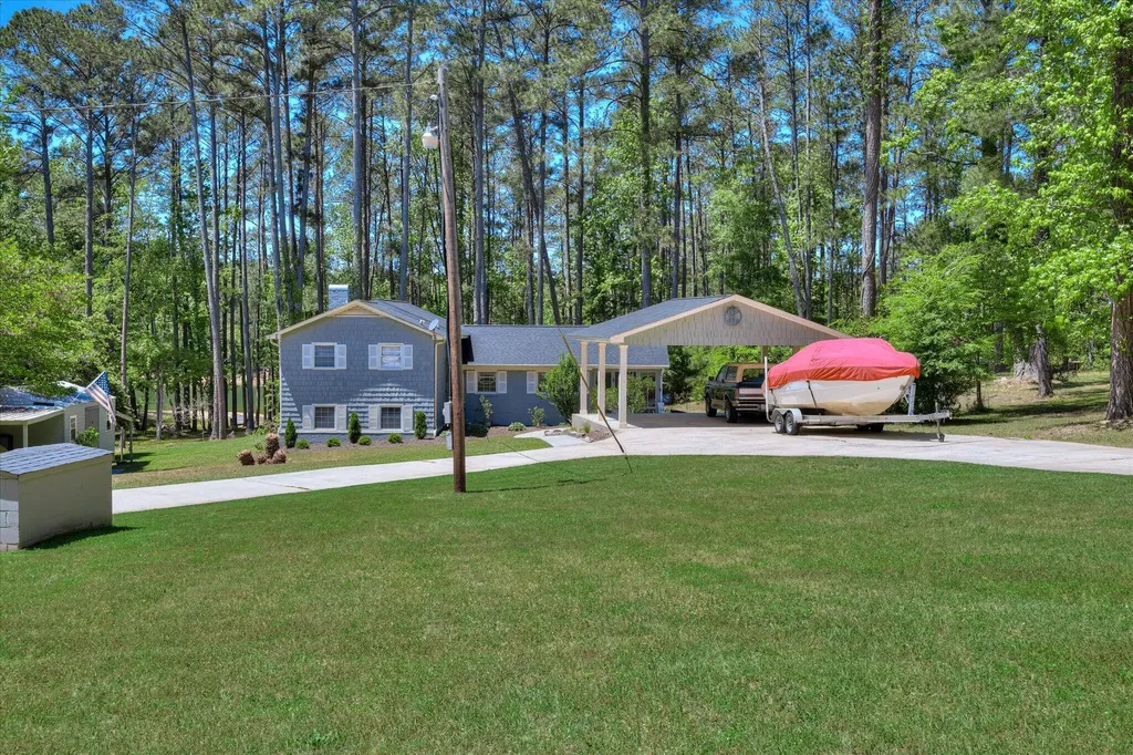 3231 Bay Shore Drive Lincolnton GA 30817