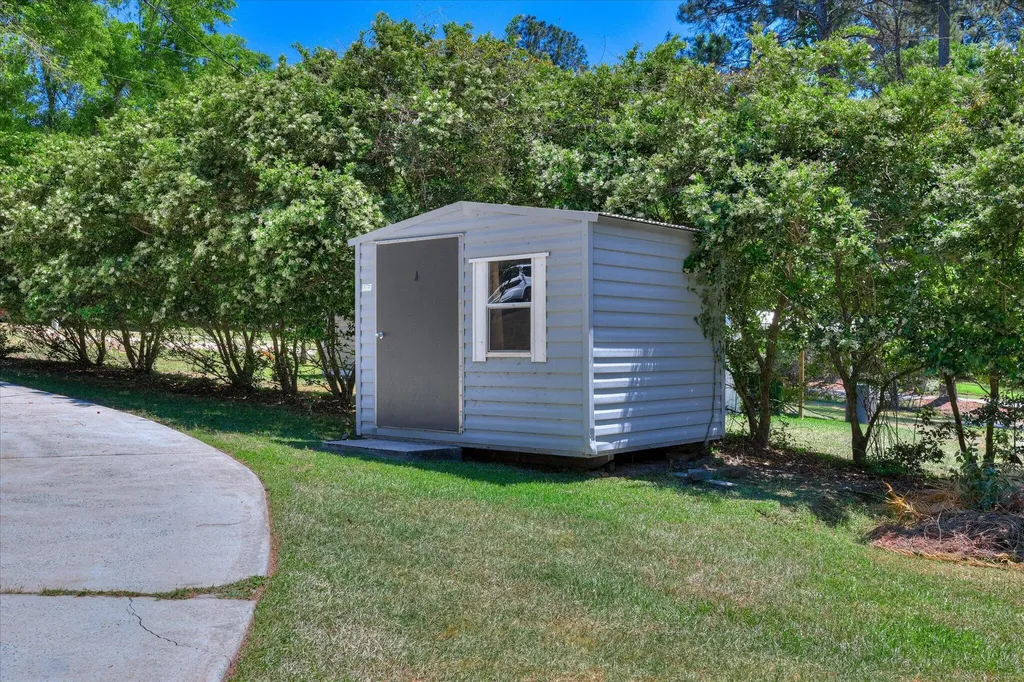 3231 Bay Shore Drive Lincolnton GA 30817