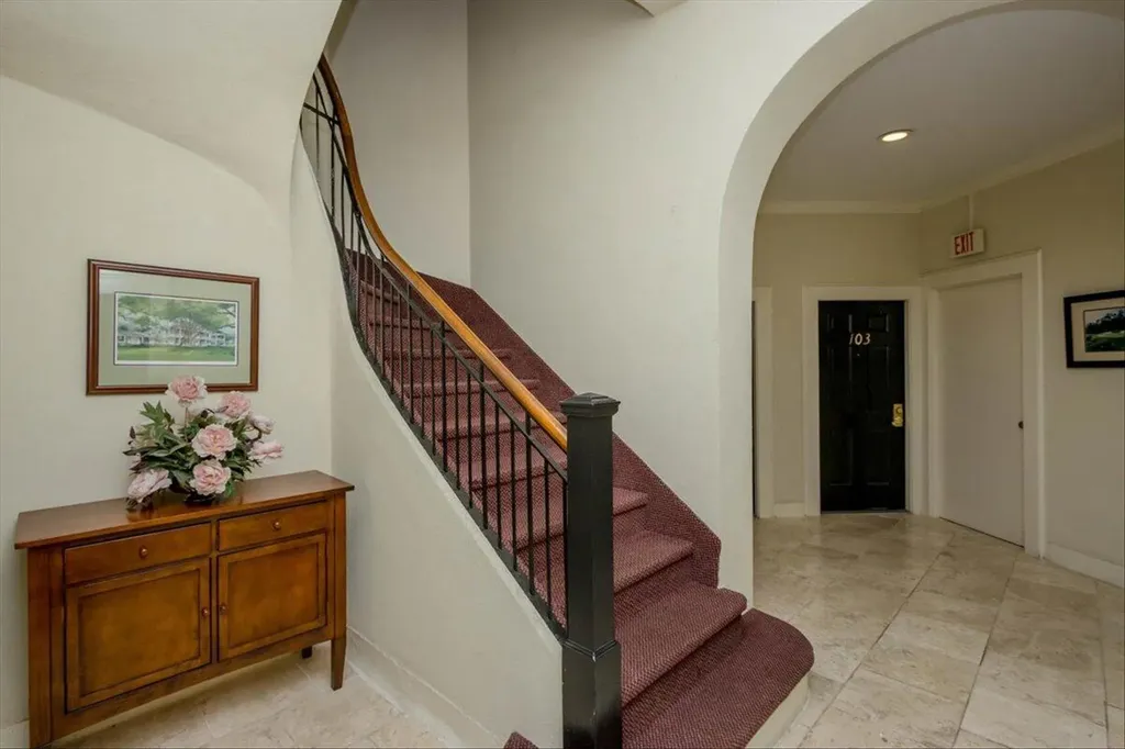 2068 Walton Way Augusta GA 30904