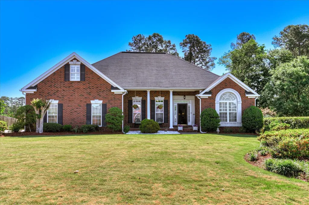 4295 Colony Square Evans GA 30809