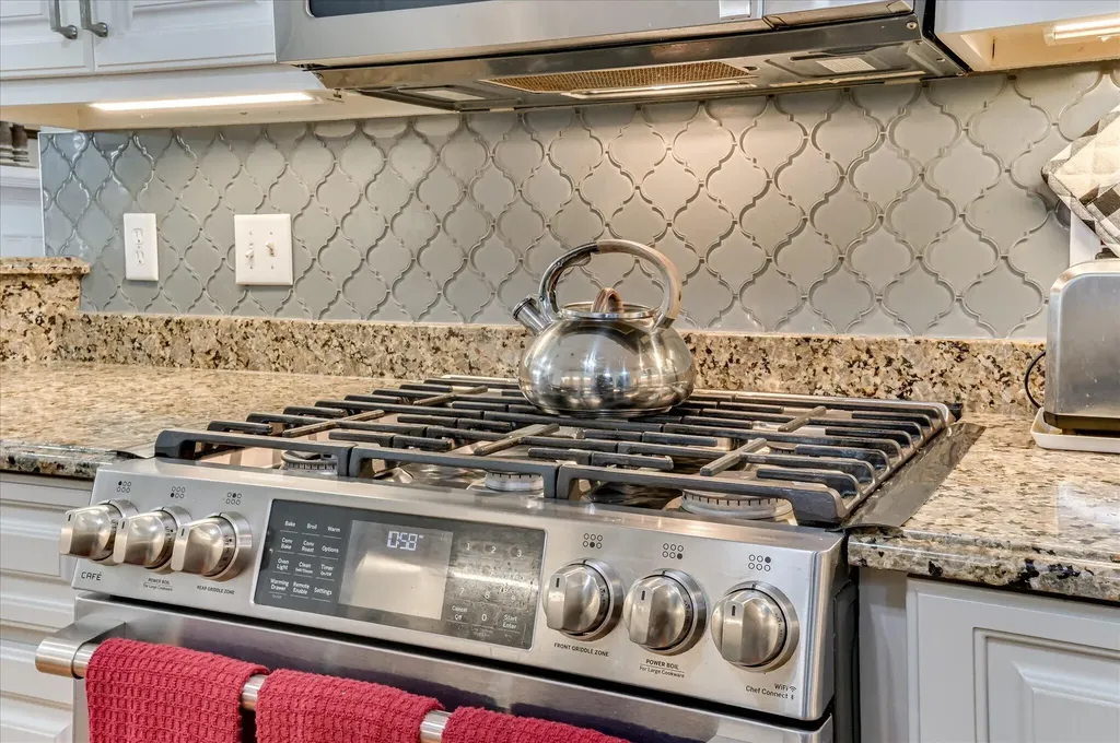 4295 Colony Square Evans GA 30809
