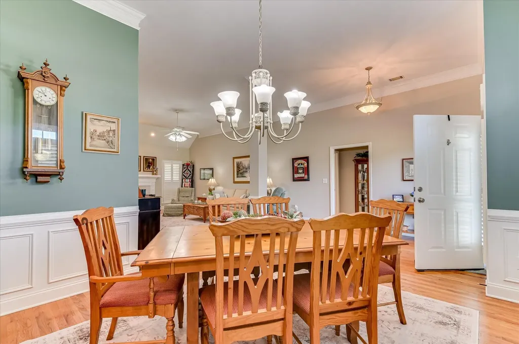 4295 Colony Square Evans GA 30809