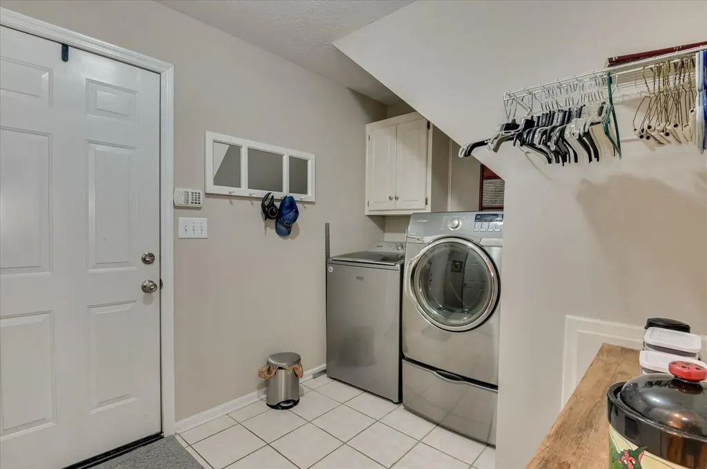 4295 Colony Square Evans GA 30809