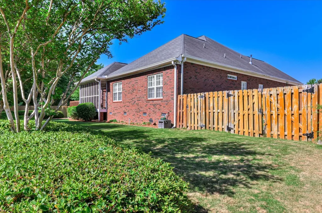 4295 Colony Square Evans GA 30809