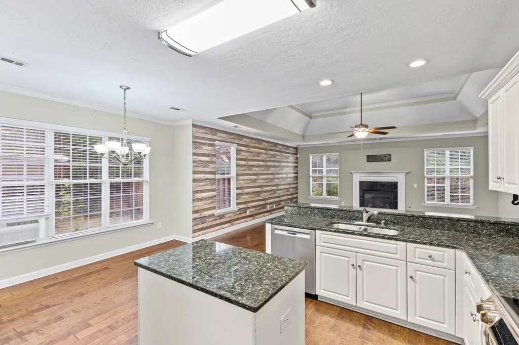 957 Windmill Parkway Evans GA 30809