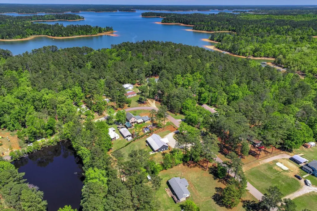 1140 Lake Drive Lincolnton GA 30817