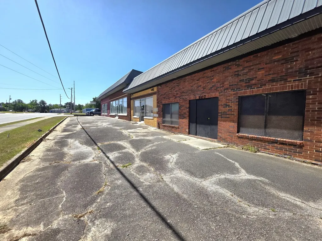 101 Thomson Highway Wrens GA 30833