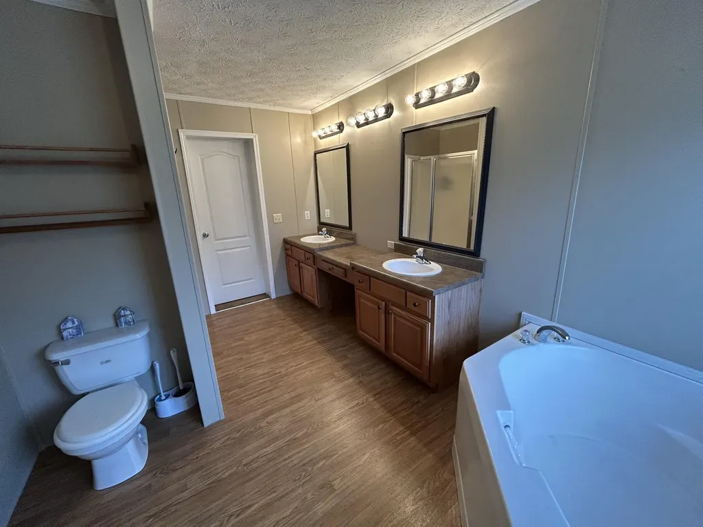 6615 Ga-102 Stapleton GA 30823