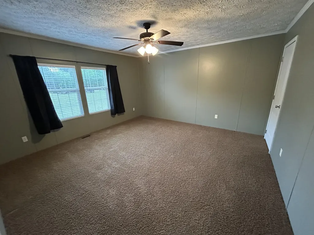 6615 Ga-102 Stapleton GA 30823