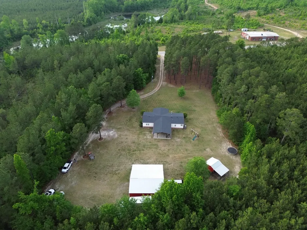 6615 Ga-102 Stapleton GA 30823
