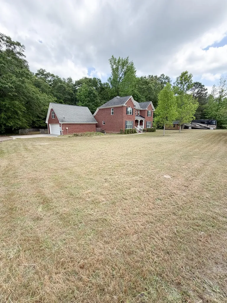 882 Rustic Oak Bend Hephzibah GA 30815