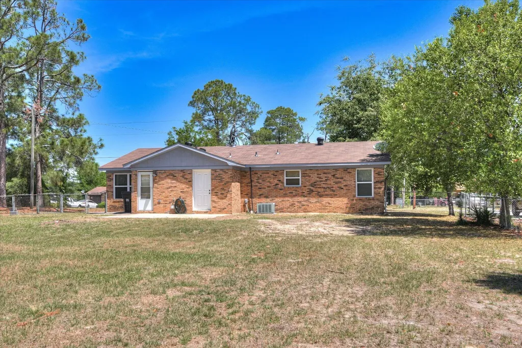 3823 Fairington Drive Hephzibah GA 30815