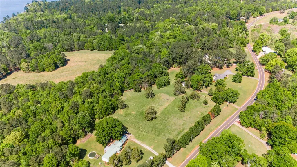 4375 Chamberlain S Ferry Road Lincolnton GA 30817