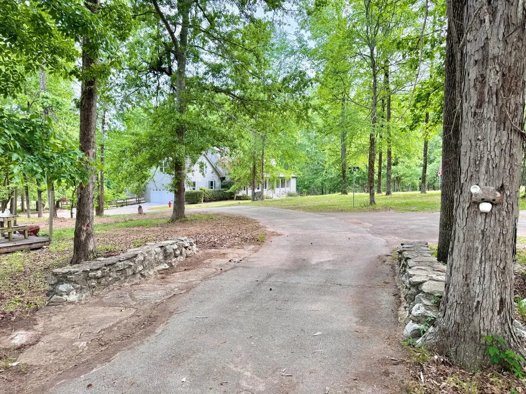 2427 Louisville Road Appling GA 30802