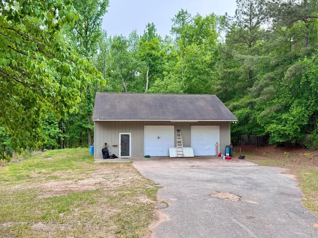 2427 Louisville Road Appling GA 30802
