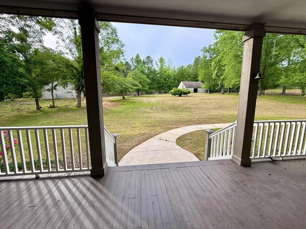 2427 Louisville Road Appling GA 30802