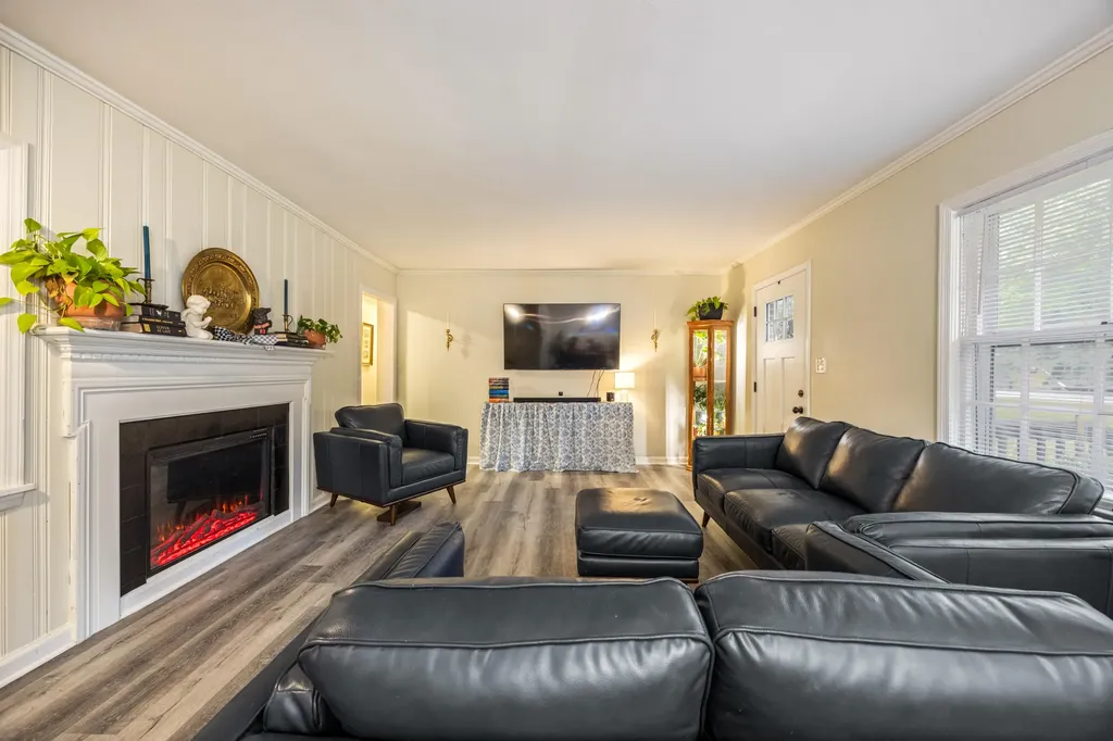 421 Dixie Drive Thomson GA 30824