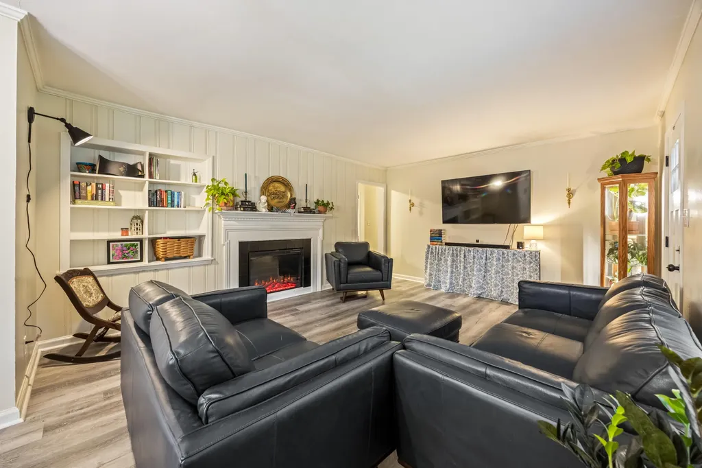 421 Dixie Drive Thomson GA 30824