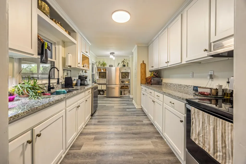 421 Dixie Drive Thomson GA 30824