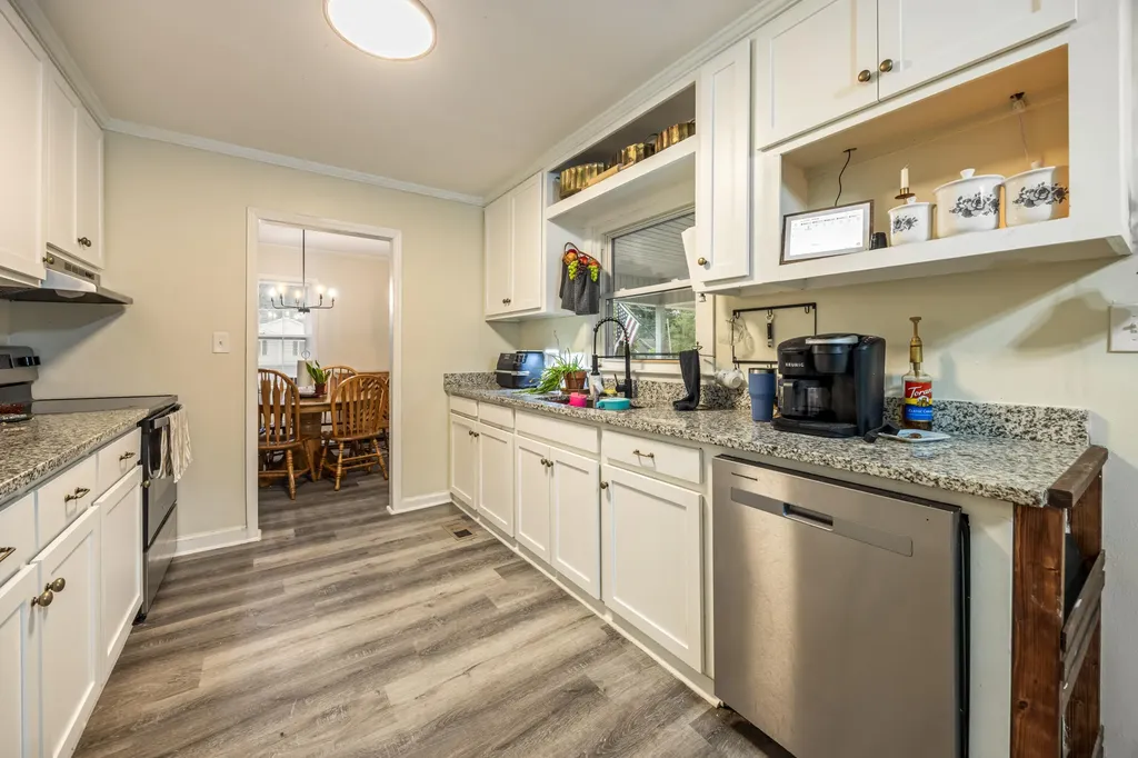 421 Dixie Drive Thomson GA 30824