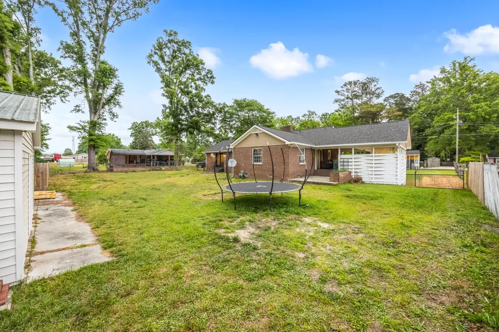 421 Dixie Drive Thomson GA 30824