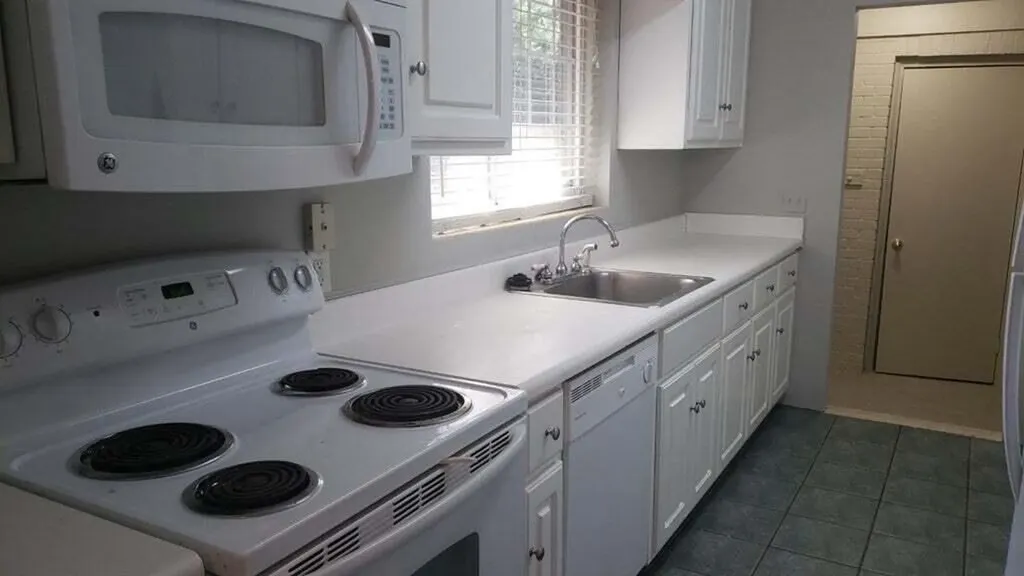 2404 Hiawassee Road Augusta GA 30904