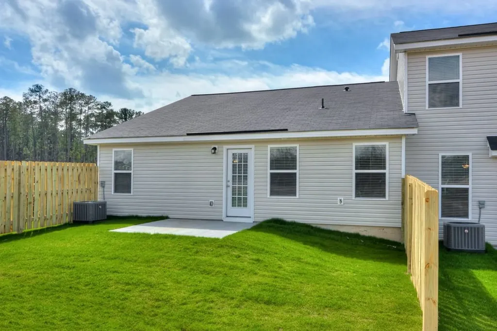 408 Amesbury Drive Harlem GA 30814