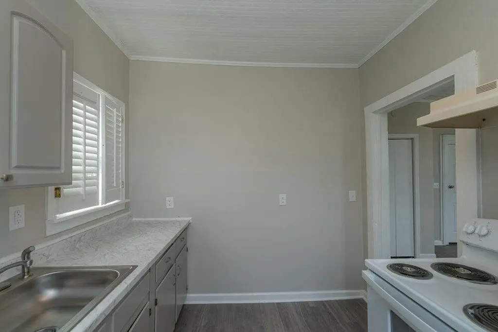2158 Broad Street Augusta GA 30904