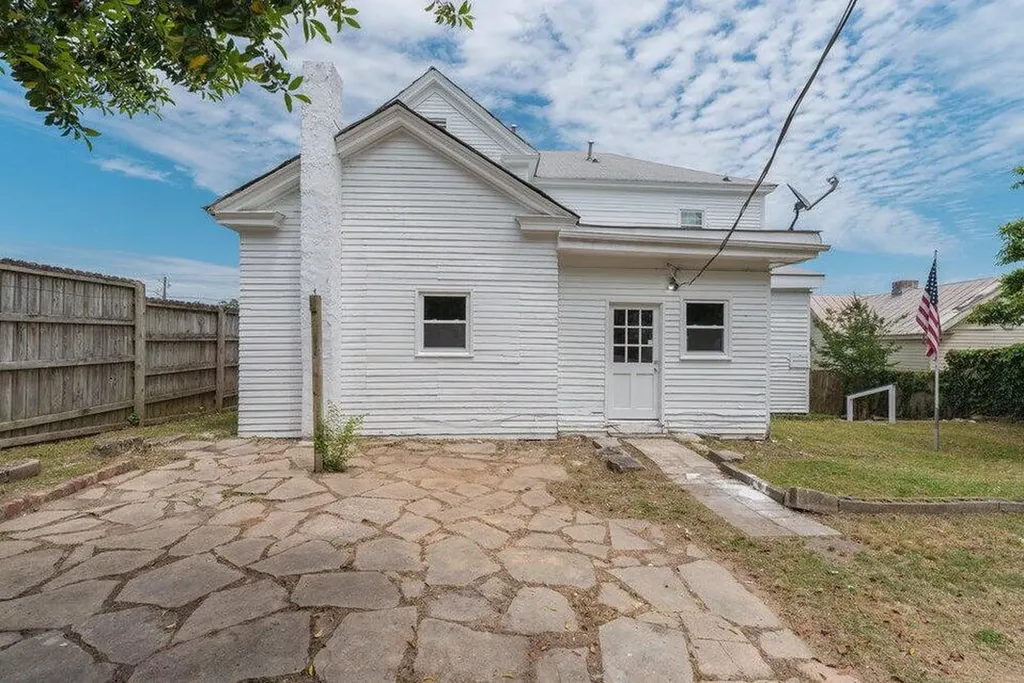 2158 Broad Street Augusta GA 30904
