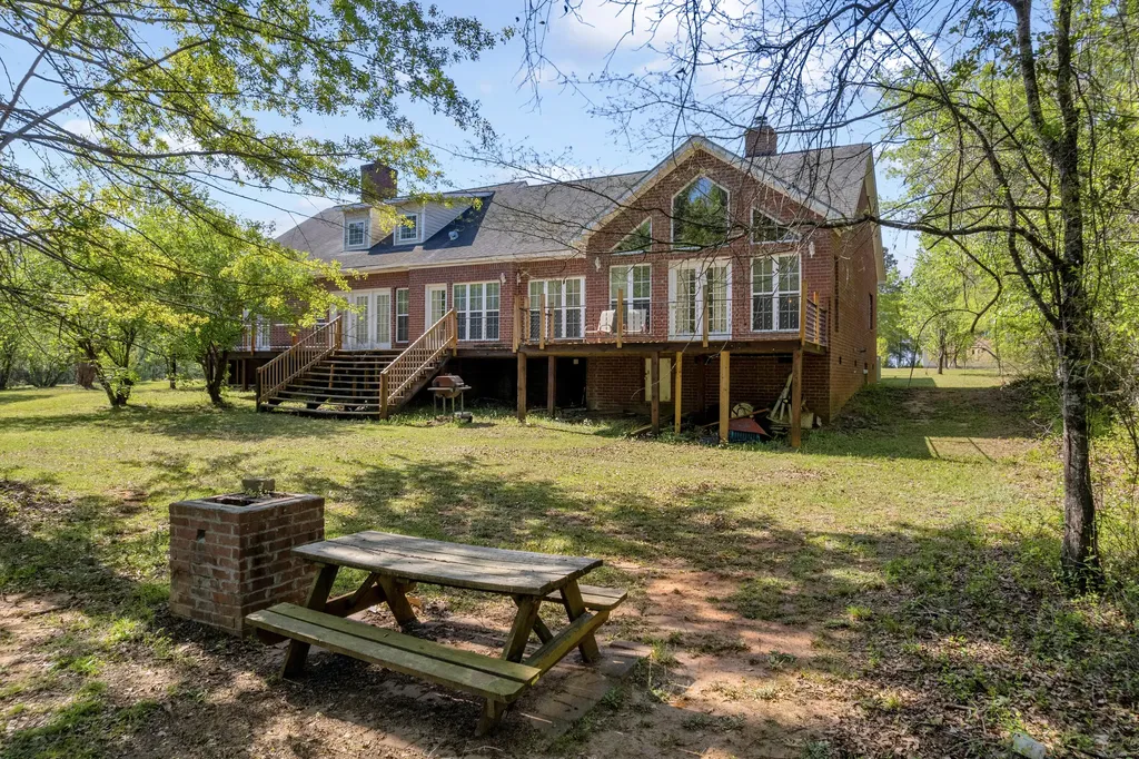 1197 Jefferson Boulevard Louisville GA 30434