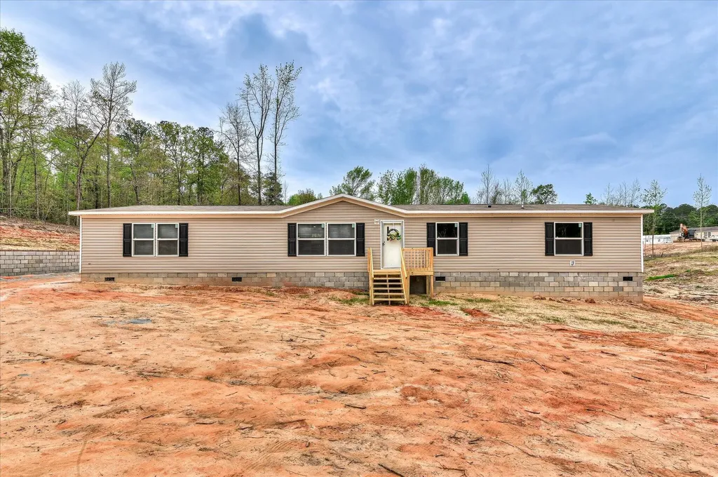 4052 Us-25 Hephzibah GA 30815