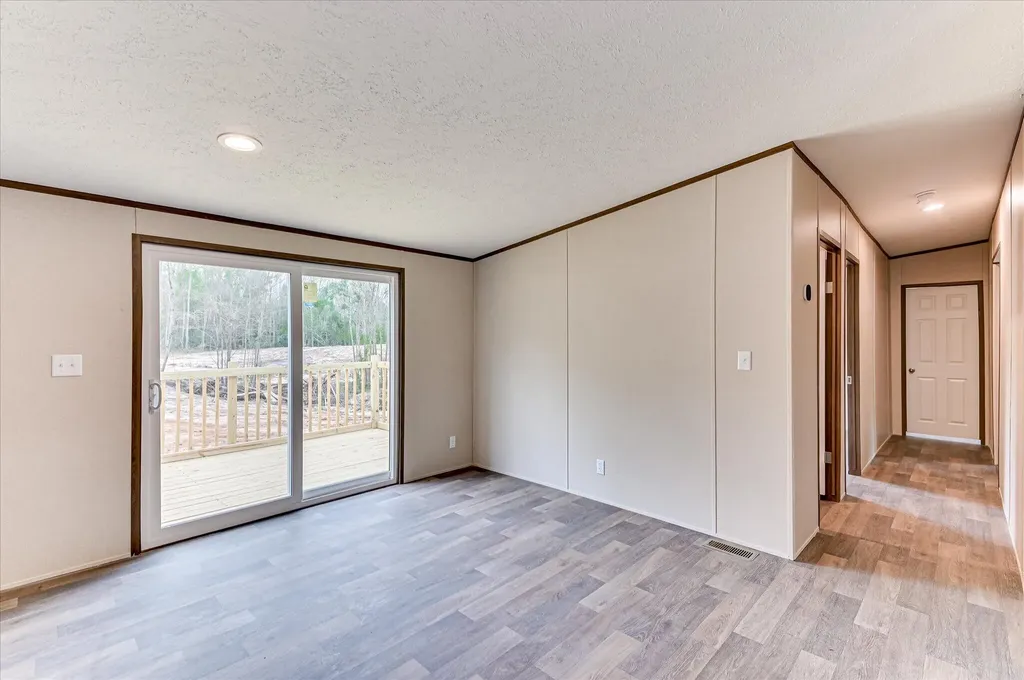 4052 Us-25 Hephzibah GA 30815